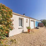 La Berguerie A Oleron Bed & Breakfast 3*