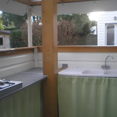 Bed & Breakfast La Berguerie A Oleron